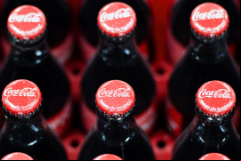 Embotelladoras Arca Continental y Lindley se fusionan
